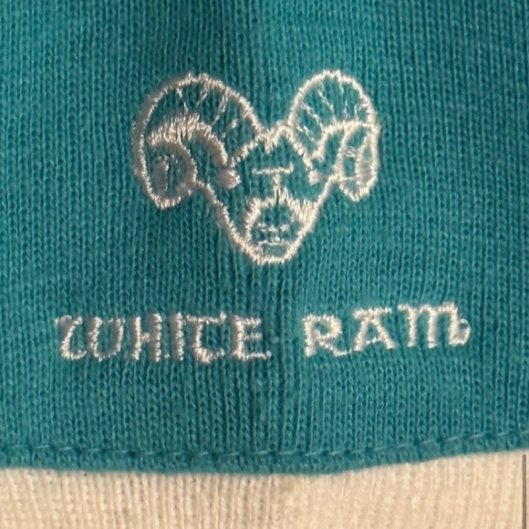 Official Vintage 1988 WINTER OLYMPICS
Embroidered Pullover Sweater by WHITE
RAM - Picture 6 of 8